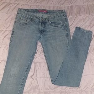 Levi's 524 skinny jeans